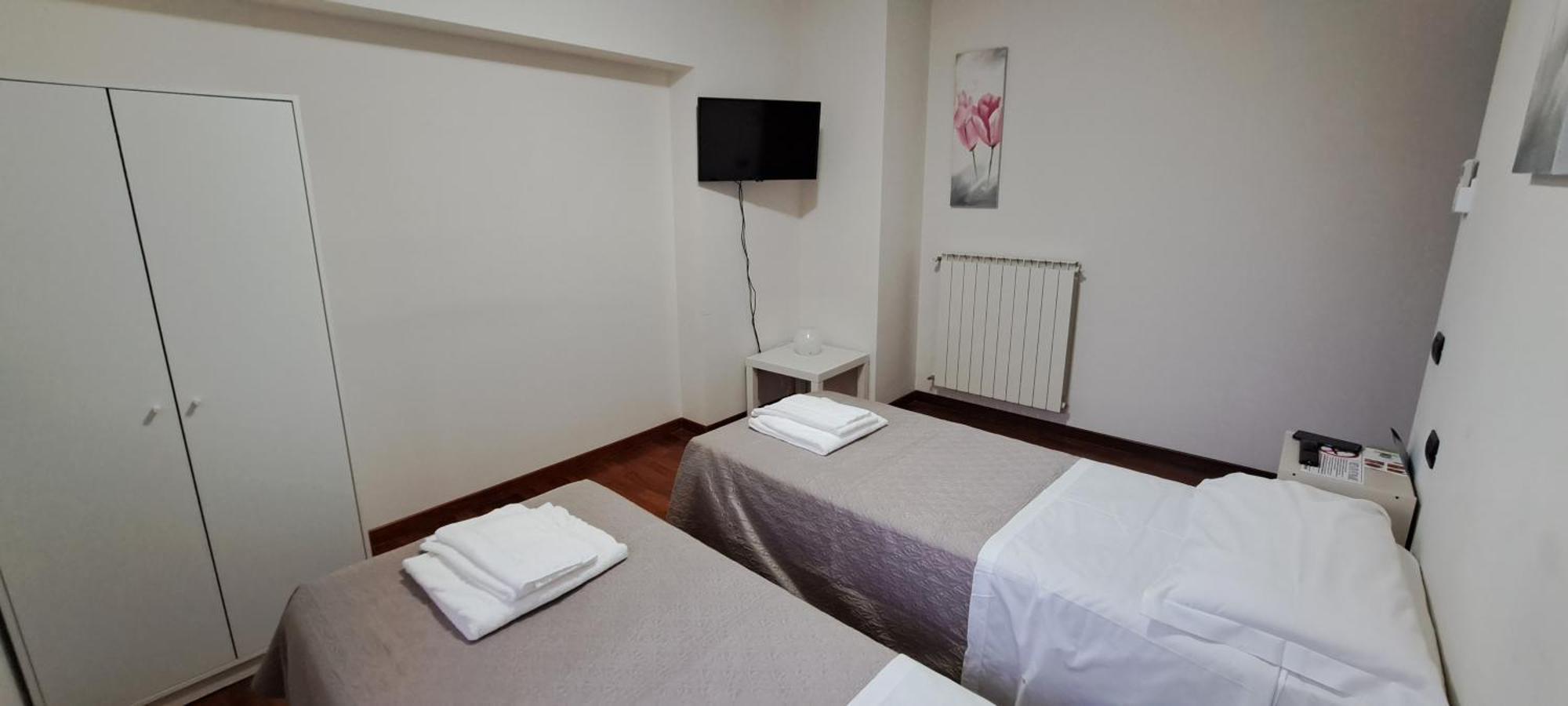 B & B Le Tre Rose Tollo Eksteriør billede